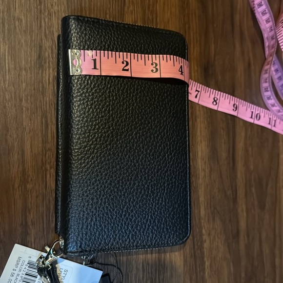 London Fog Women’s Black Pebble, Cell Phone and Zip Around Wristlet Wallet - Picture 6 of 8